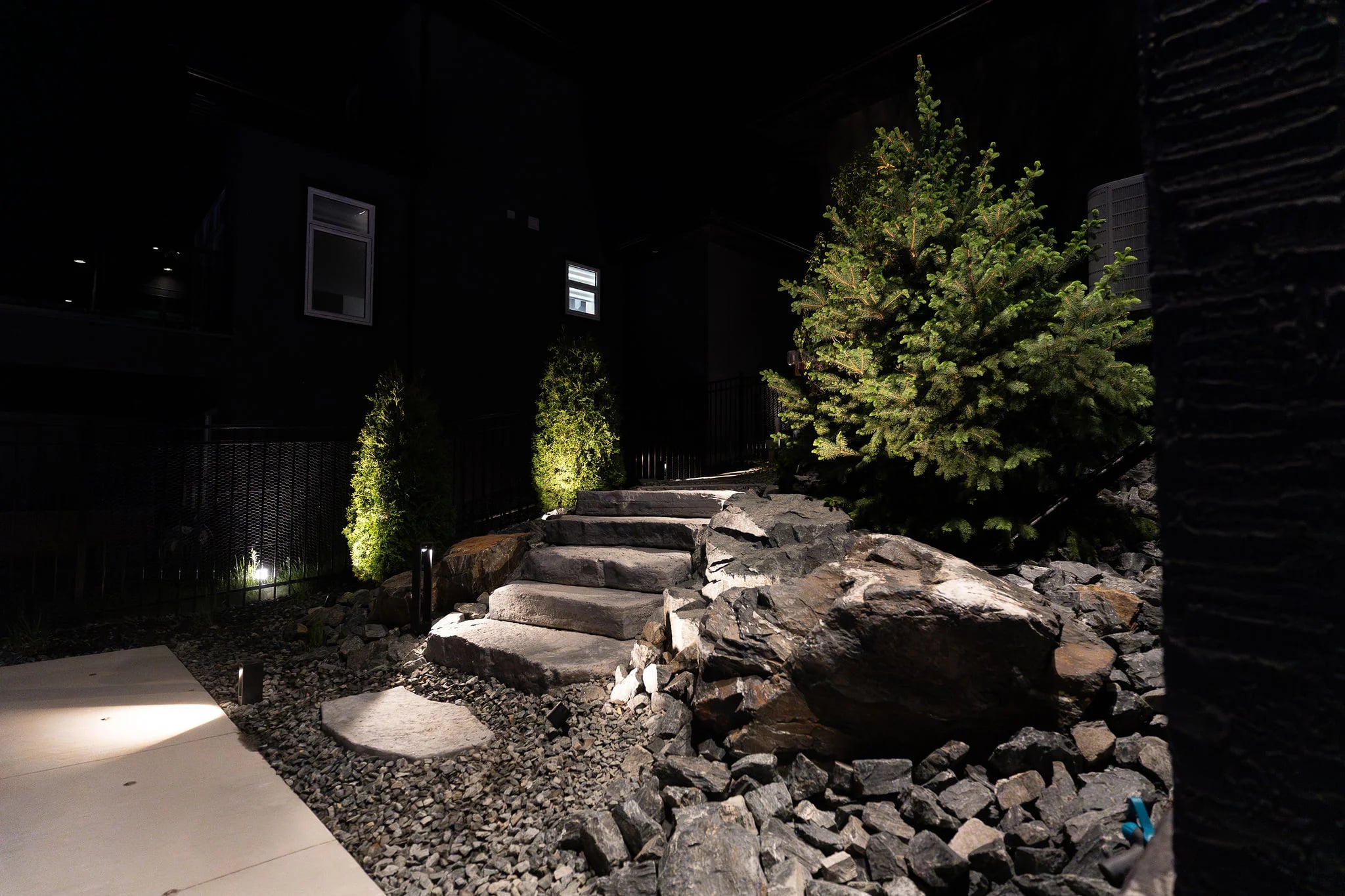 Gallery image 8 for Landscape Lighting – Bridgewater Trails