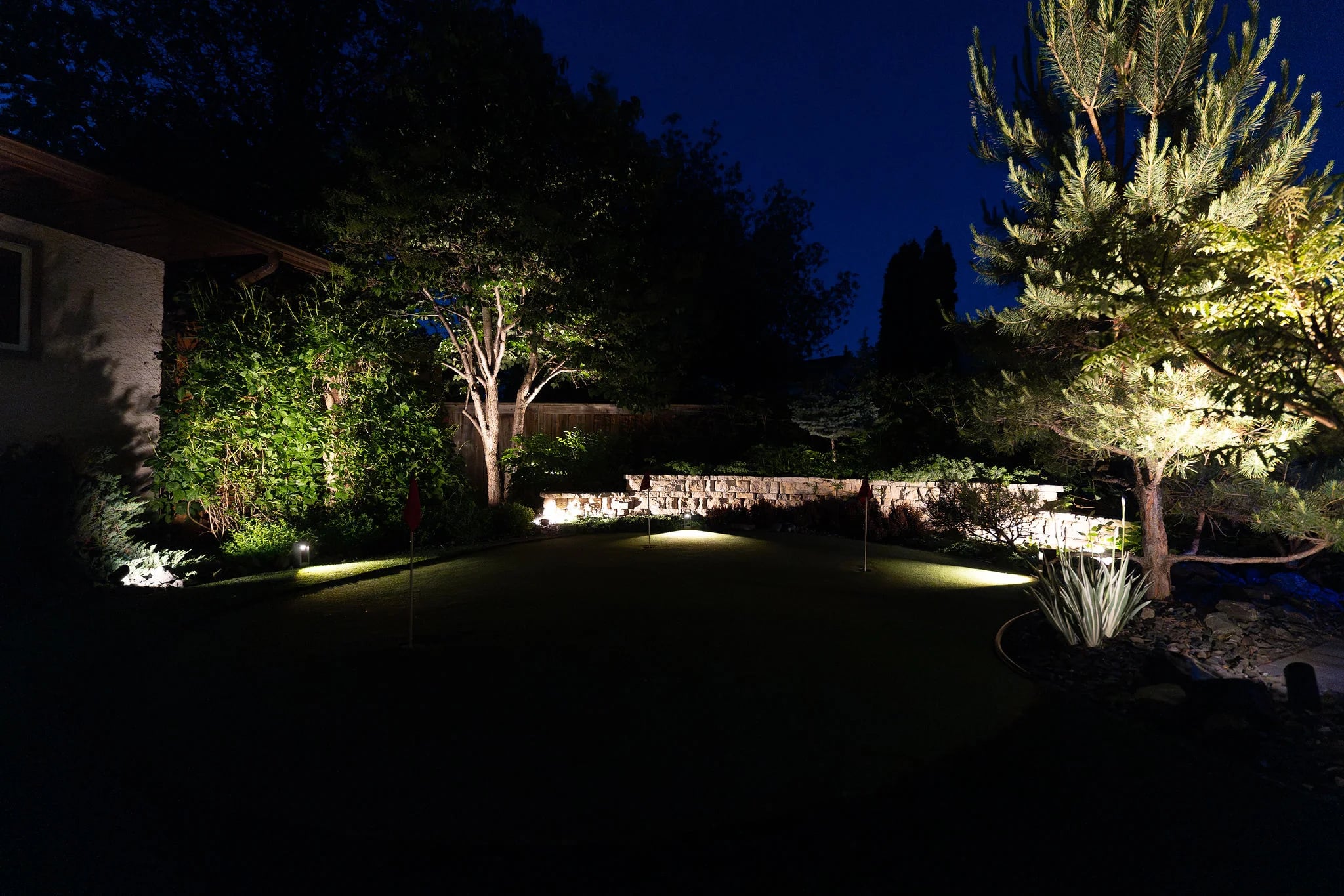 Gallery image 11 for Landscape Lighting – East Kildonan